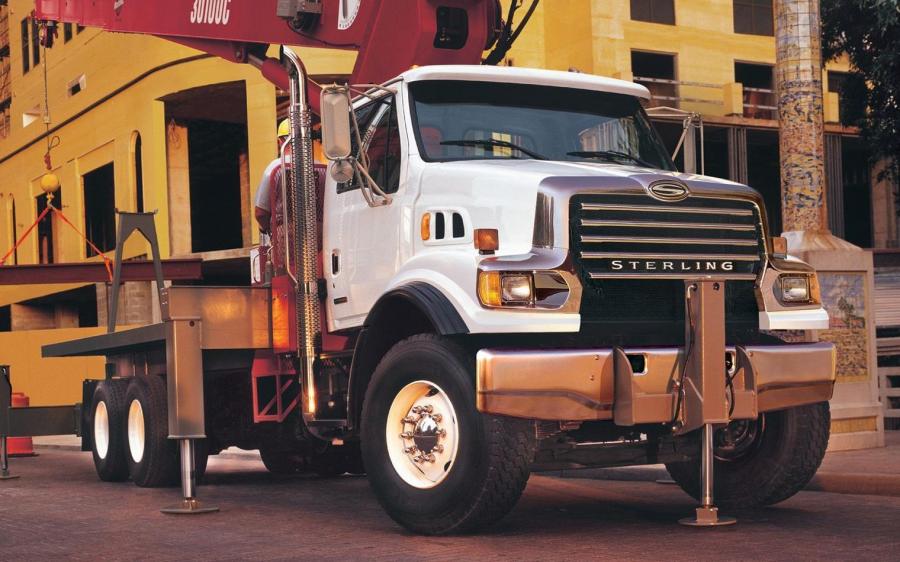 Sterling L-Line Set Forward Crane '2005
